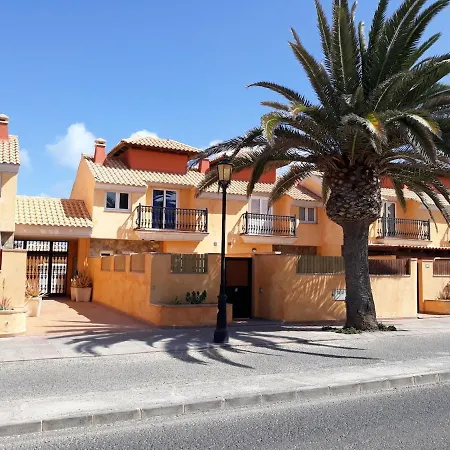 Seahaus Fuerte بيت للعطل *