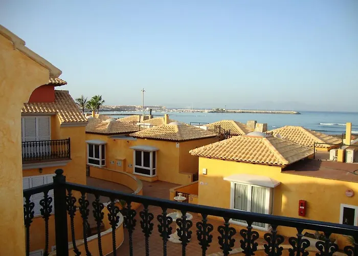 Seahaus Fuerte * Κοραλέχο