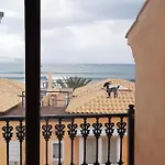 Seahaus Fuerte بيت للعطل